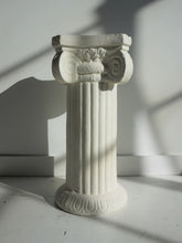 Load image into Gallery viewer, Roman Pillar Stand
